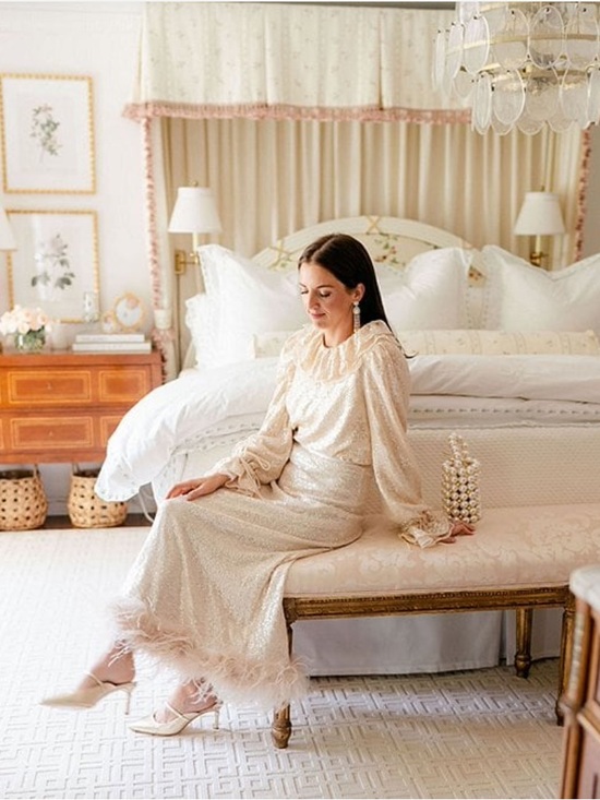 ANTONIO MELANI Other - Antonio Melani Nicola Bathie Sequin Feather Trim Maxi Skirt Set Champagne